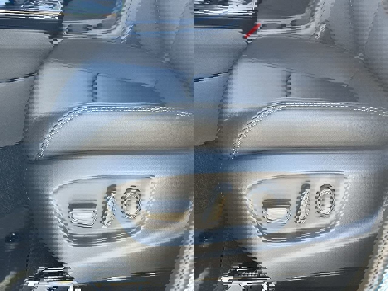 New 2026 Toyota Corolla Cross XLE image 17