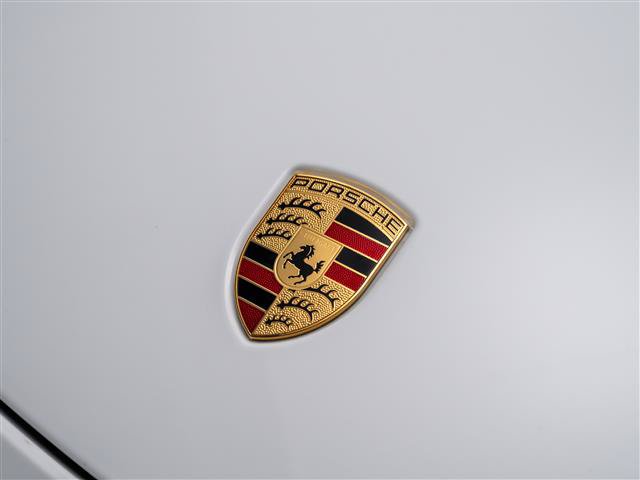 Used 2018 Porsche 911 Carrera RWD image 32
