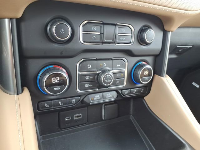 Used 2021 Chevrolet Tahoe Premier AWD/4WD image 21