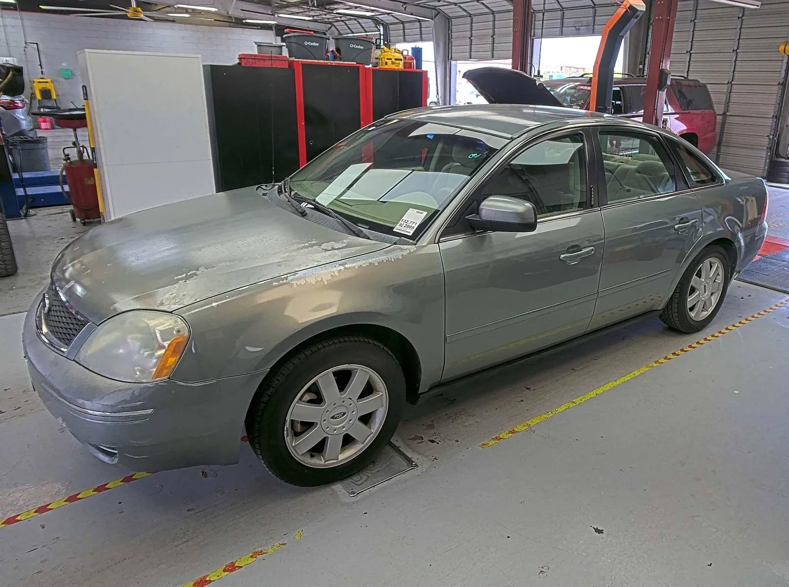 Used 2005 Ford Five Hundred SE