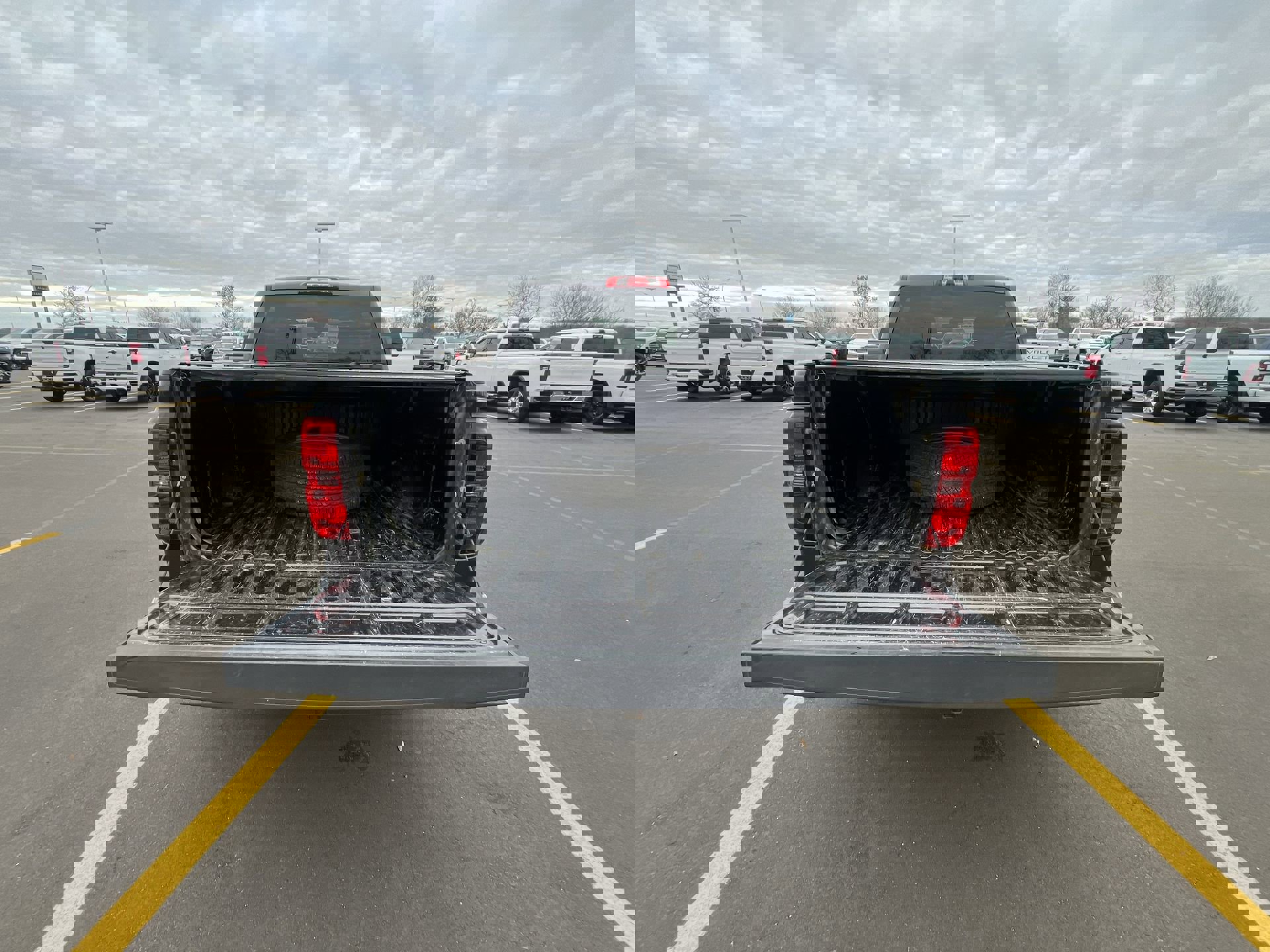 Used 2014 Chevrolet Silverado 1500 LTZ Z71 w/ LTZ Plus Package image 26