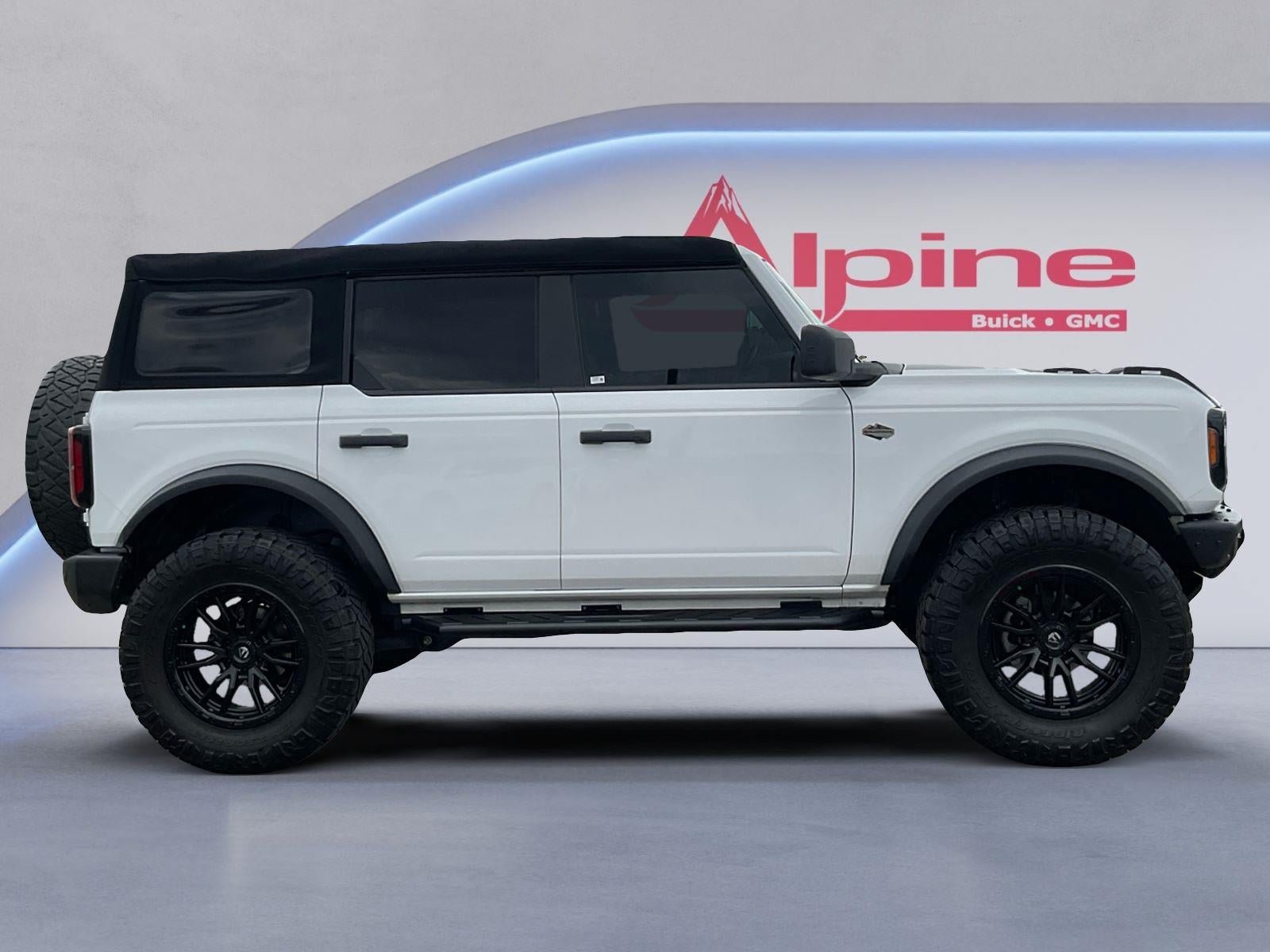 Used 2024 Ford Bronco Wildtrak AWD/4WD image 6