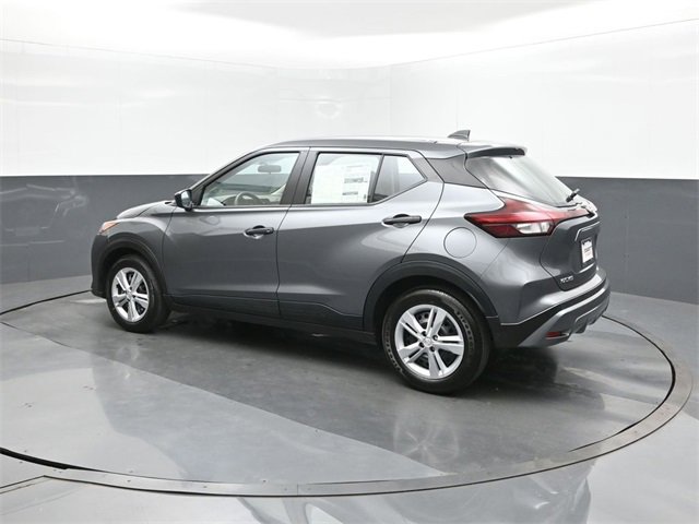 New 2025 Nissan Kicks Play S image 5