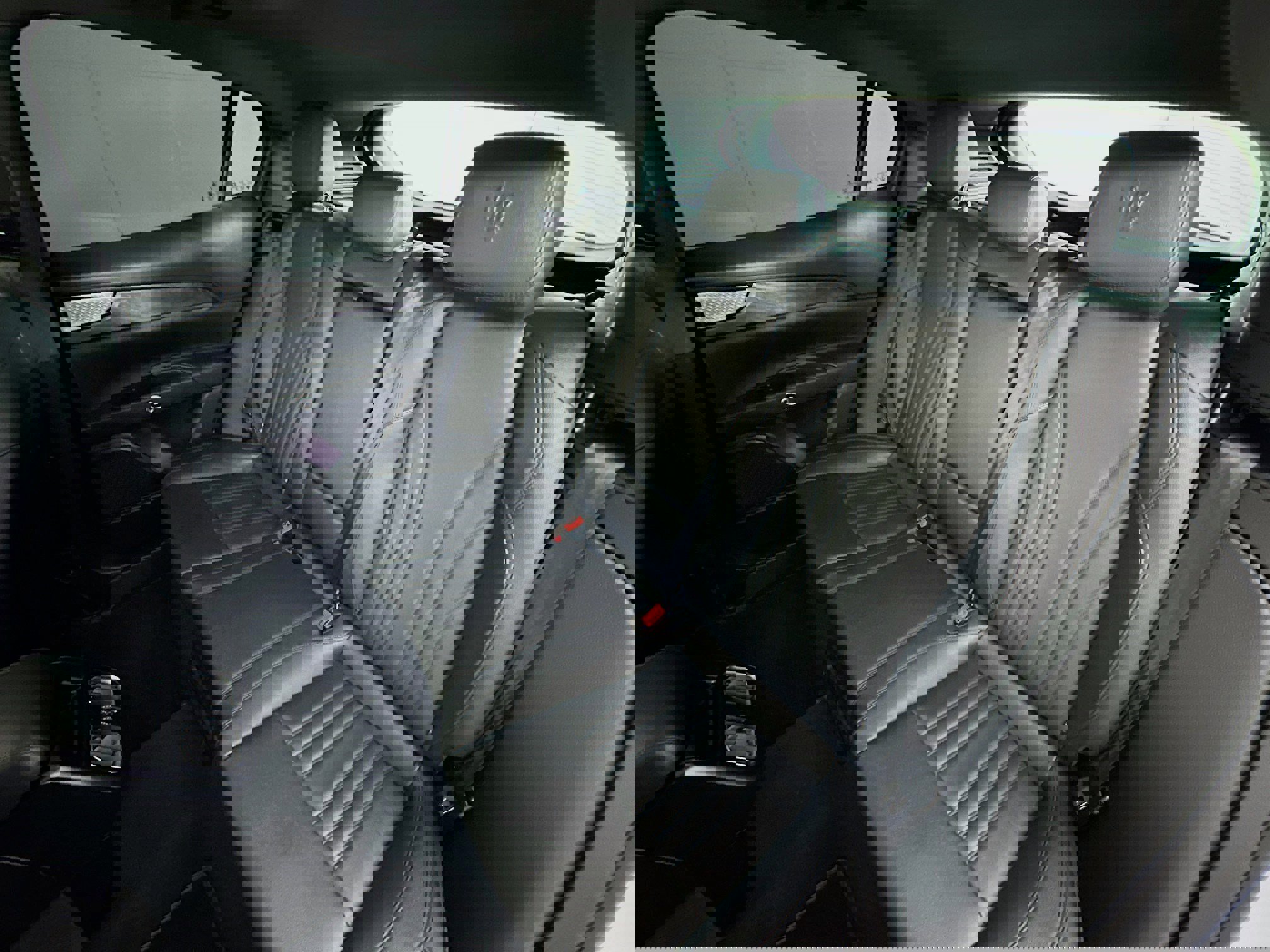 Used 2023 Maserati Grecale Modena image 23