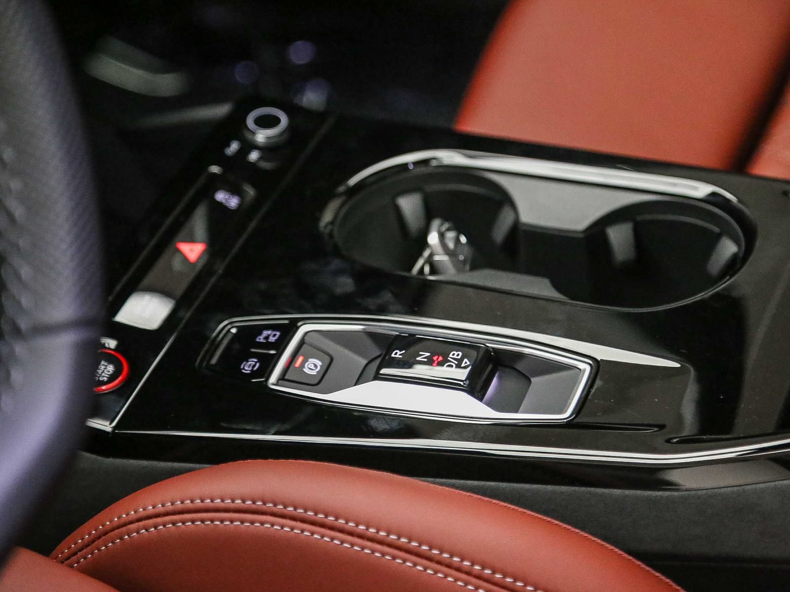 New 2027 Audi SQ6 e-tron Prestige AWD/4WD image 21