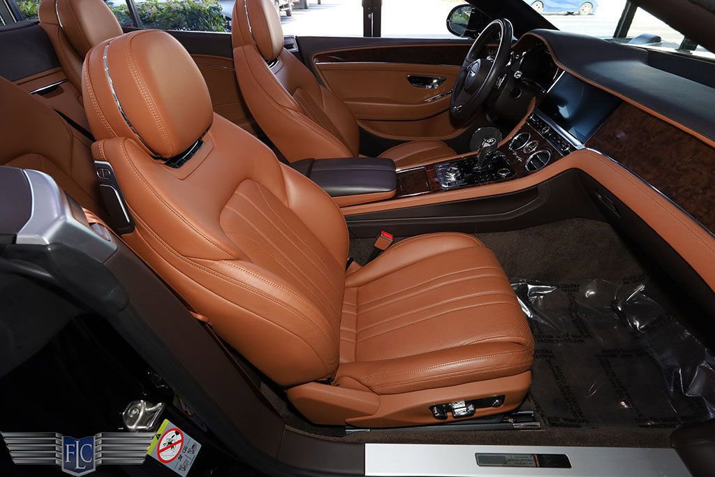 Used 2020 Bentley Continental GT image 17