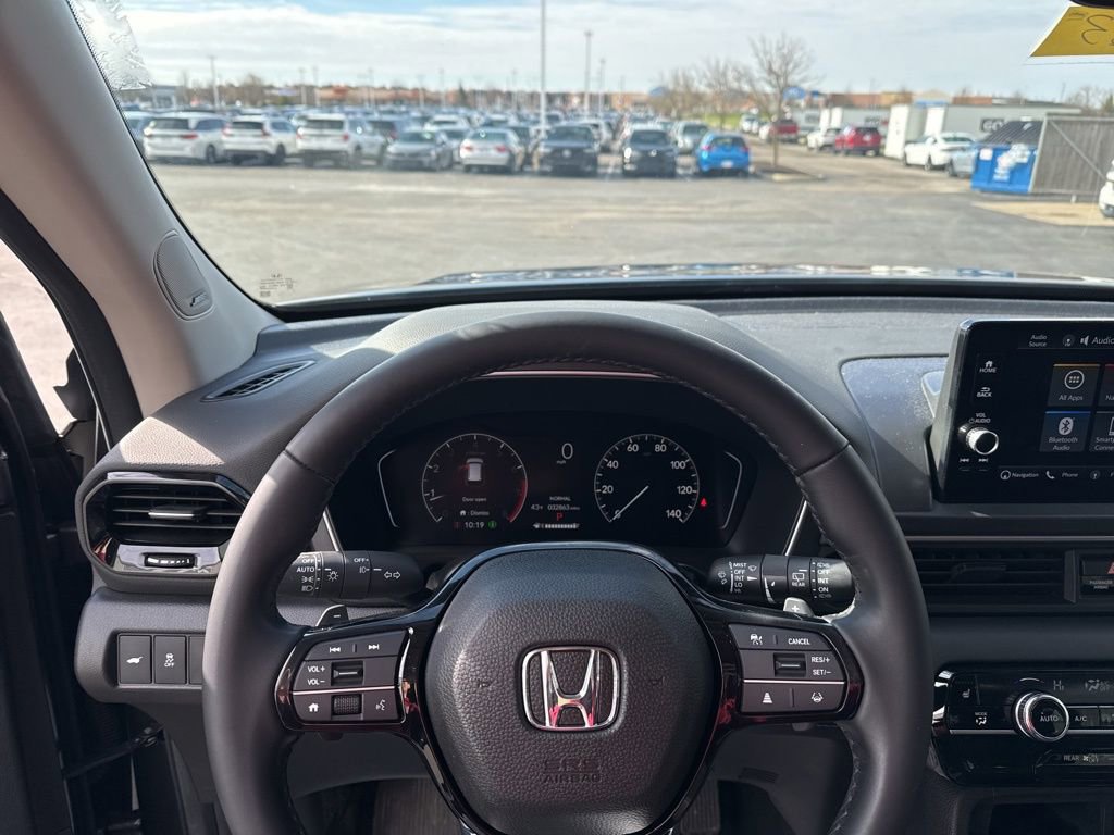 Certified 2023 Honda Pilot Touring image 13