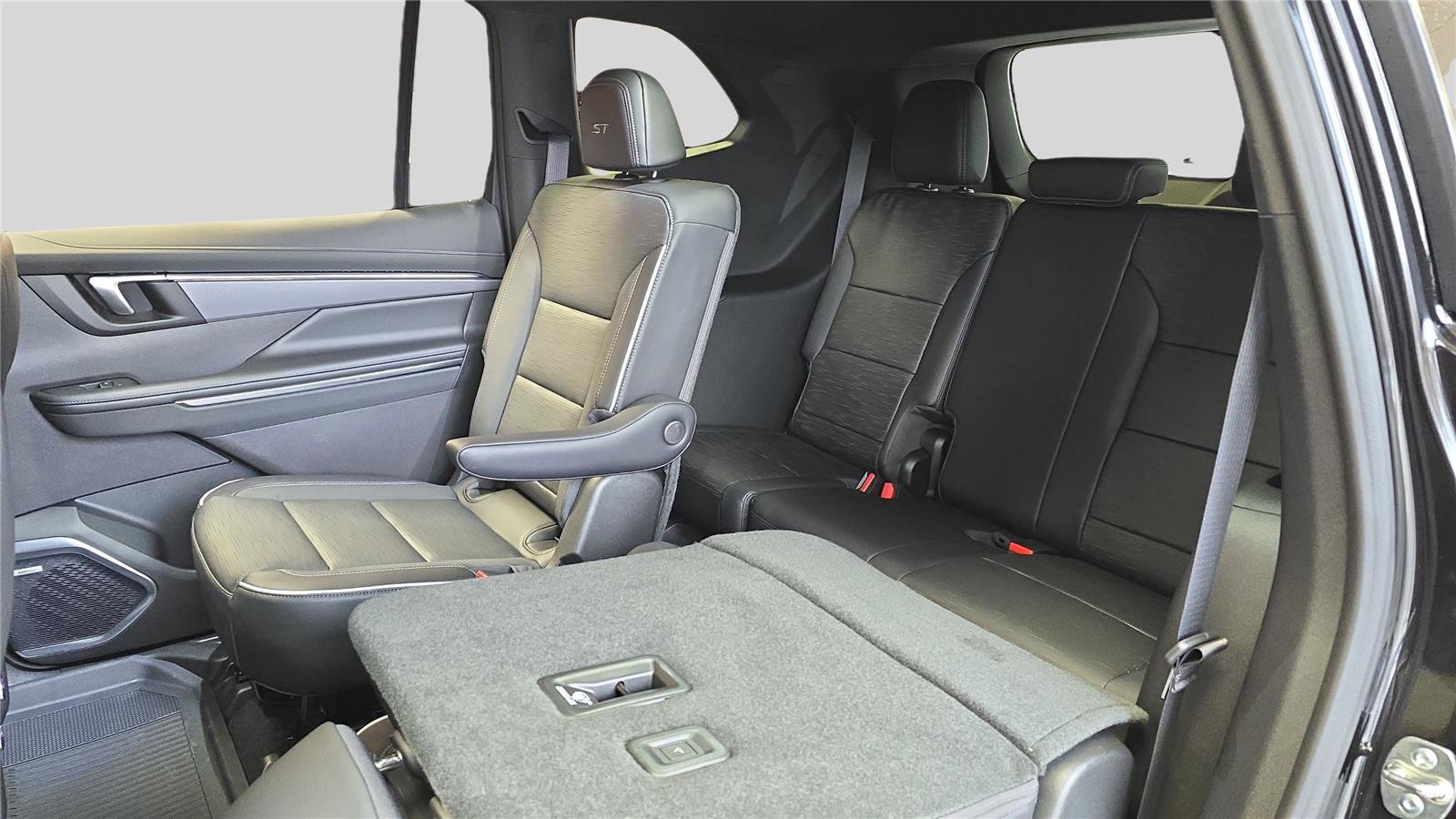 New 2026 Buick Enclave Sport Touring w/ Power Package image 16