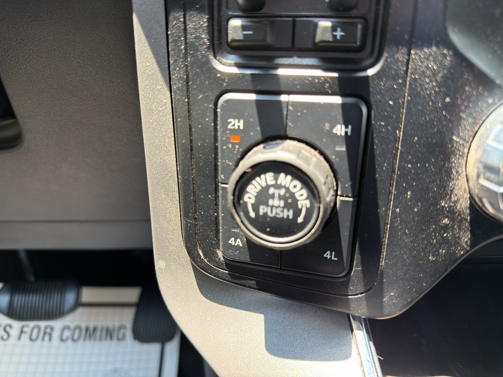 Used 2023 Ford F150 Lariat w/ Trailer Tow Package AWD/4WD image 25
