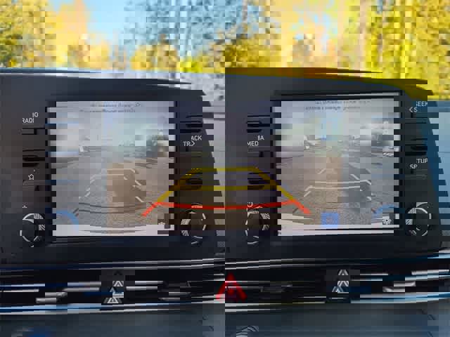 Used 2022 Hyundai Elantra SEL w/ Cargo Package image 24