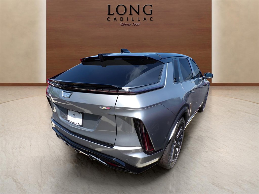 New 2026 Cadillac Lyriq V image 5