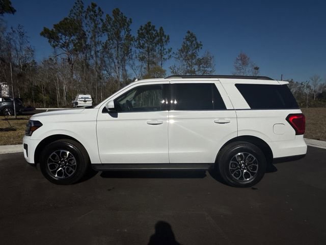 Used 2024 Ford Expedition XLT image 2