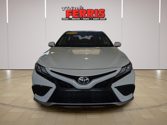 Used 2022 Toyota Camry XSE AWD/4WD image 2