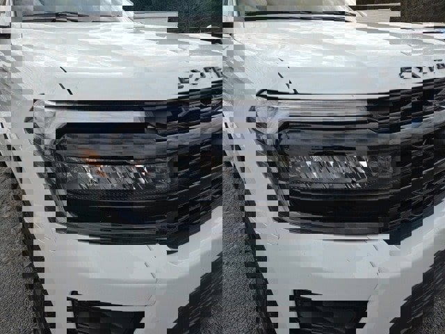 Used 2024 Ford Expedition Limited image 2