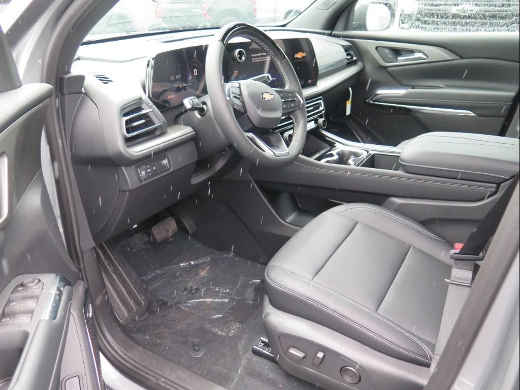 New 2026 Chevrolet Traverse LT w/ Enhanced Driving Package image 11
