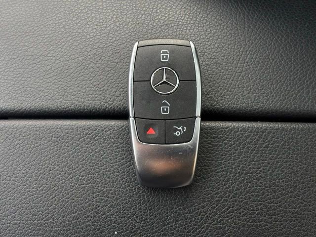 Used 2021 Mercedes-Benz C 300 4MATIC Sedan image 71