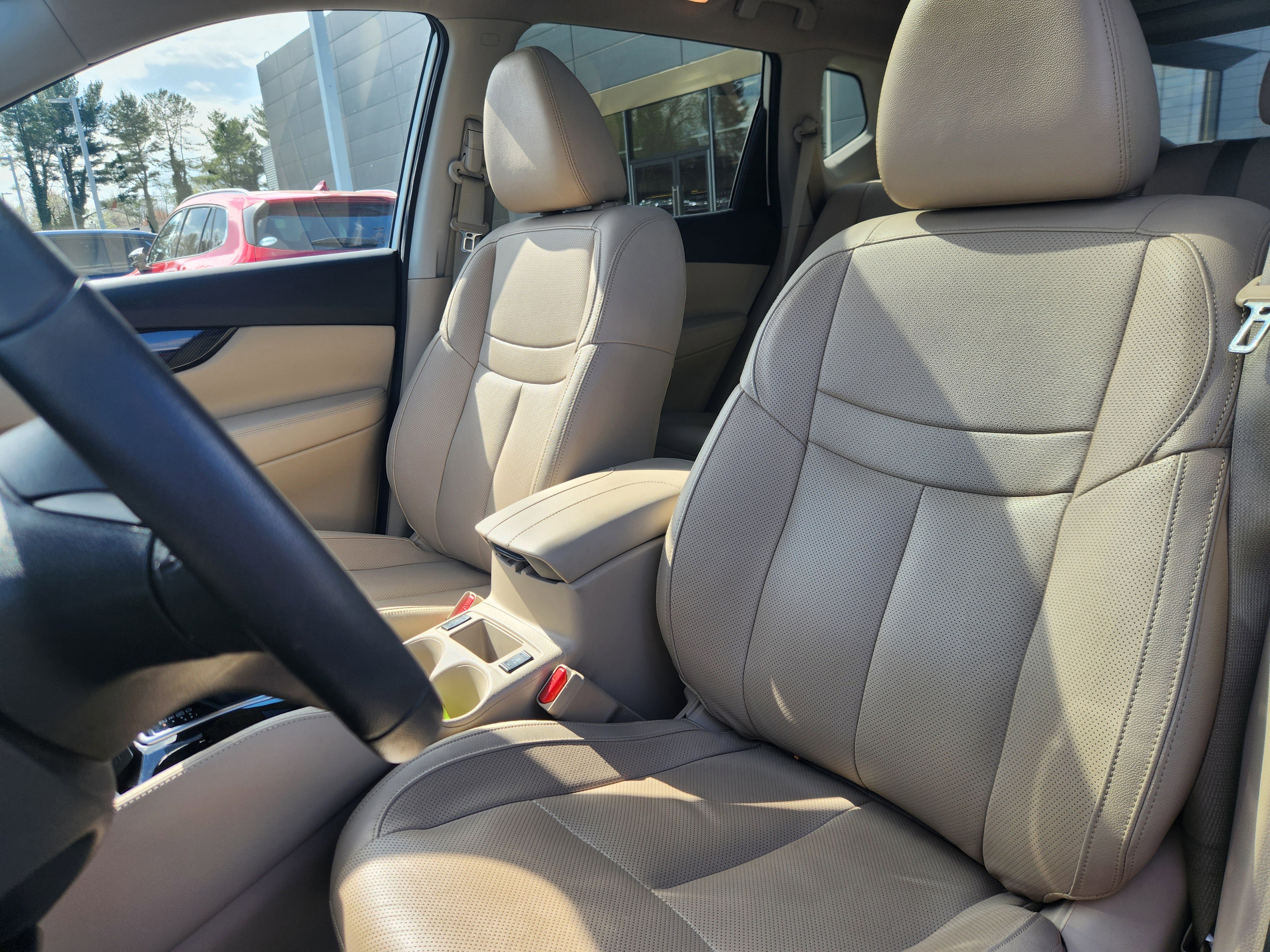 Used 2020 Nissan Rogue SL w/ Premium Package image 7