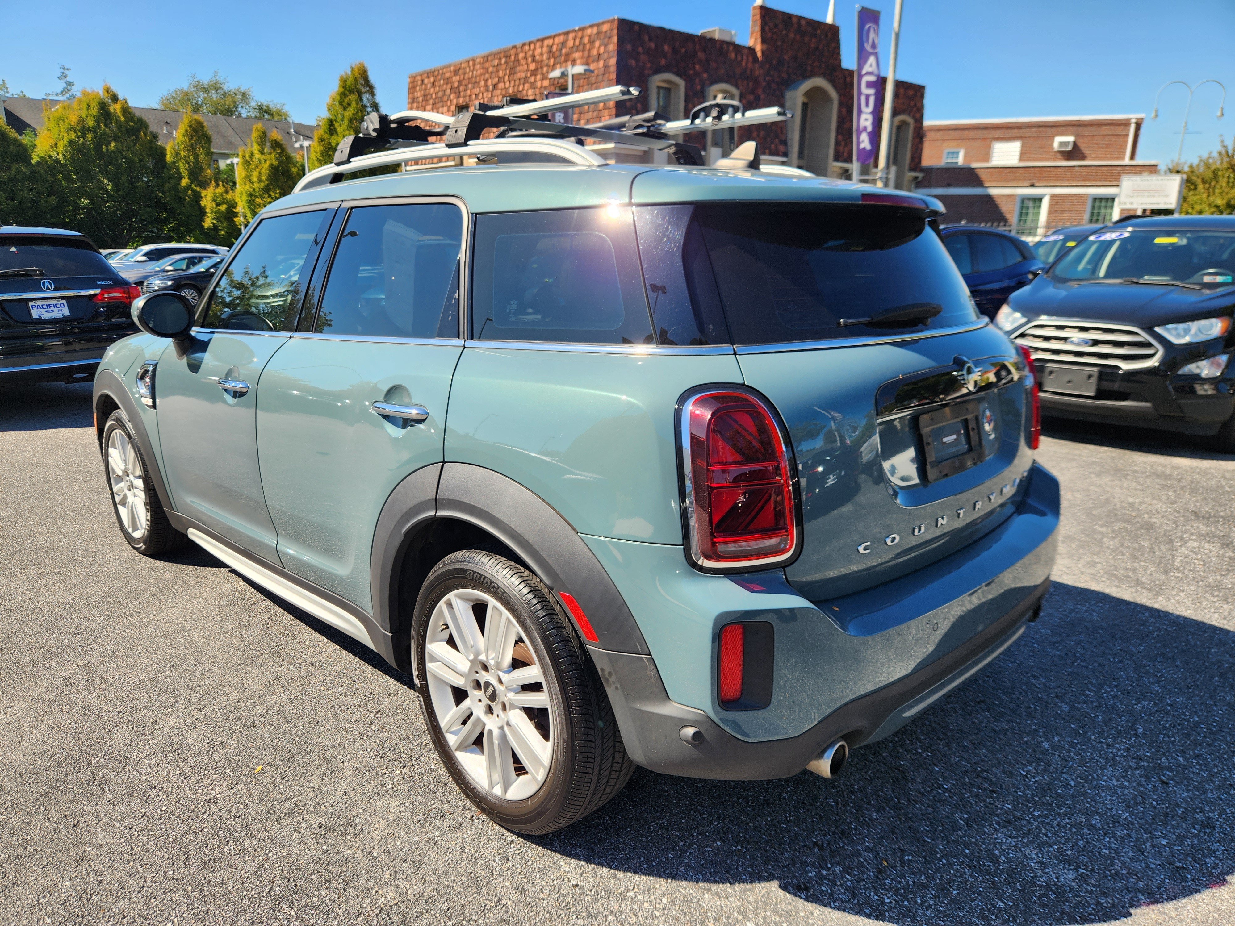 Used 2023 MINI Cooper Countryman S FWD image 3