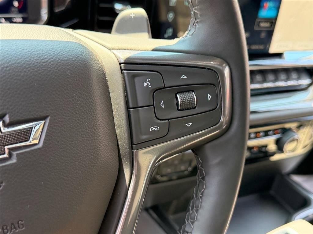 Used 2025 Chevrolet Silverado 1500 ZR2 w/ Technology Package AWD/4WD image 19