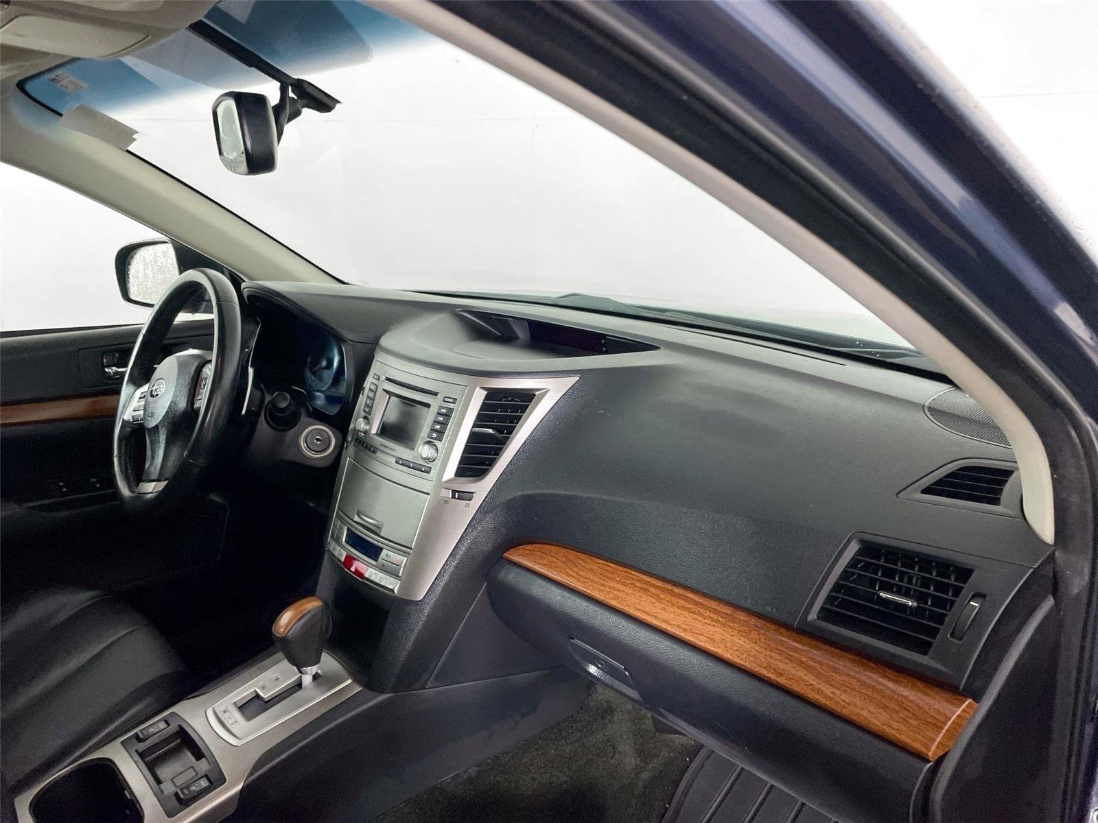 Used 2014 Subaru Outback 2.5i Limited w/ Moonroof Package image 30