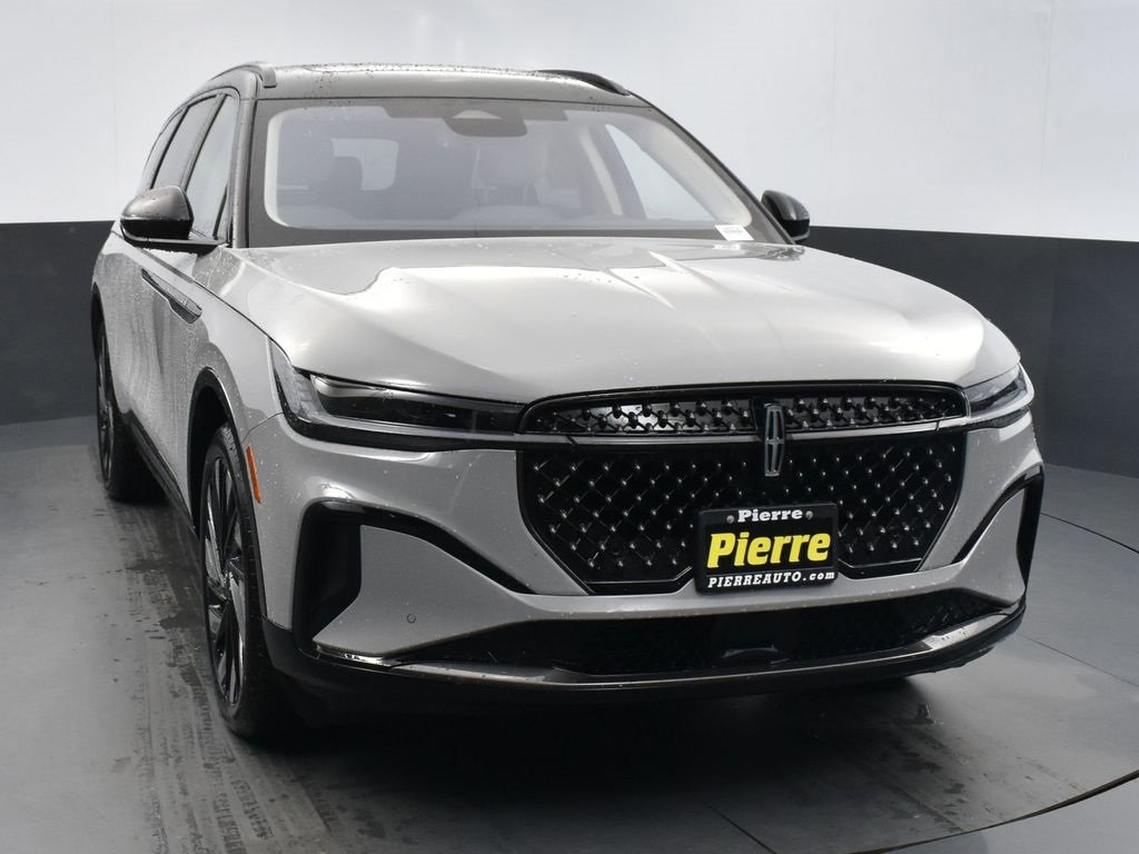 New 2026 Lincoln Nautilus Reserve w/ Jet Appearance Package image 1