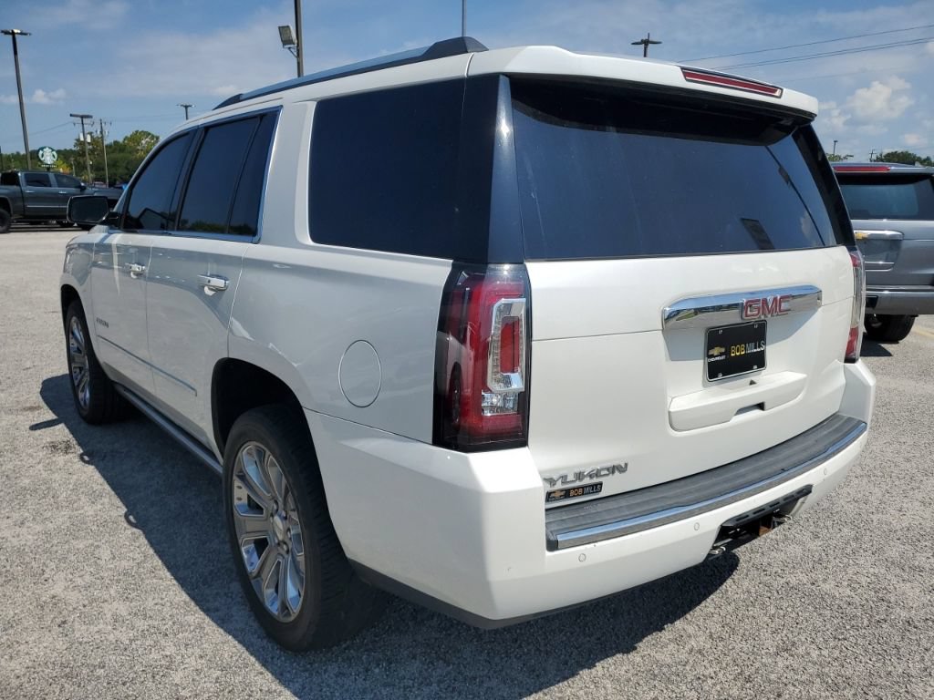 Used 2016 GMC Yukon Denali w/ Open Road Package AWD/4WD image 3