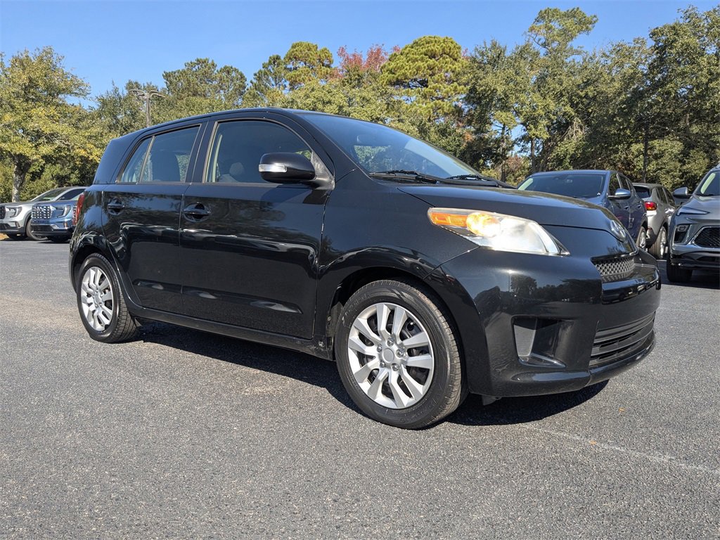 Used 2012 Scion xD image 2