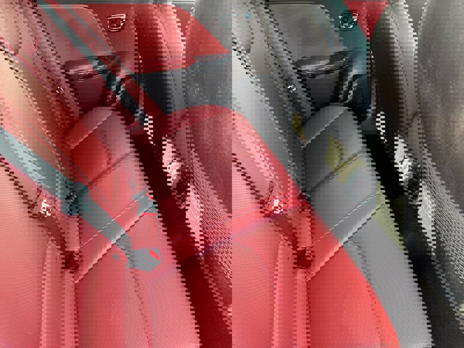 Used 2025 Kia K4 GT-Line w/ GT-Line Premium Package image 15