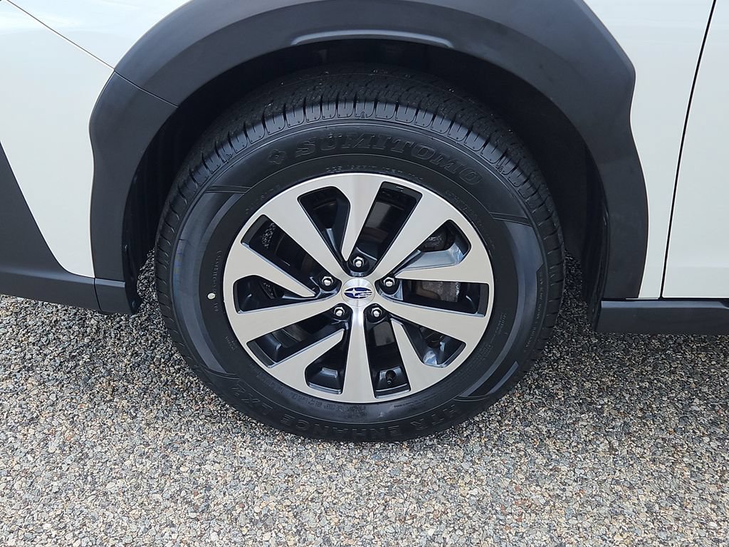 Used 2024 Subaru Outback Premium AWD/4WD image 7