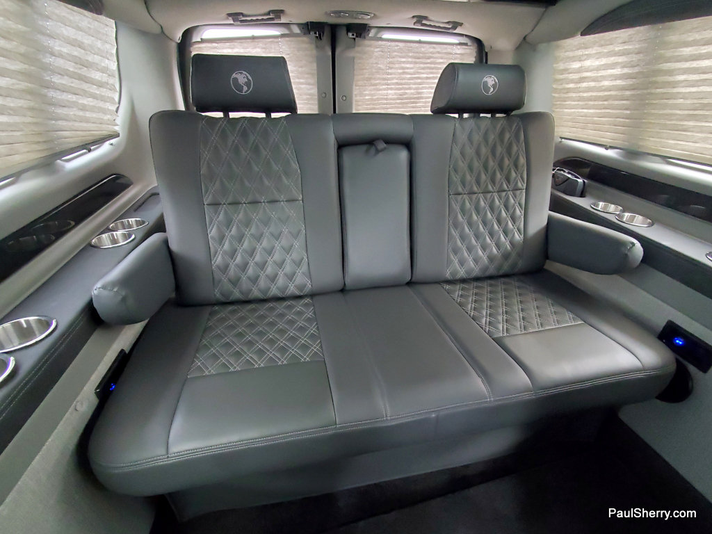 Used 2023 Ford Transit 150 Low Roof AWD image 4