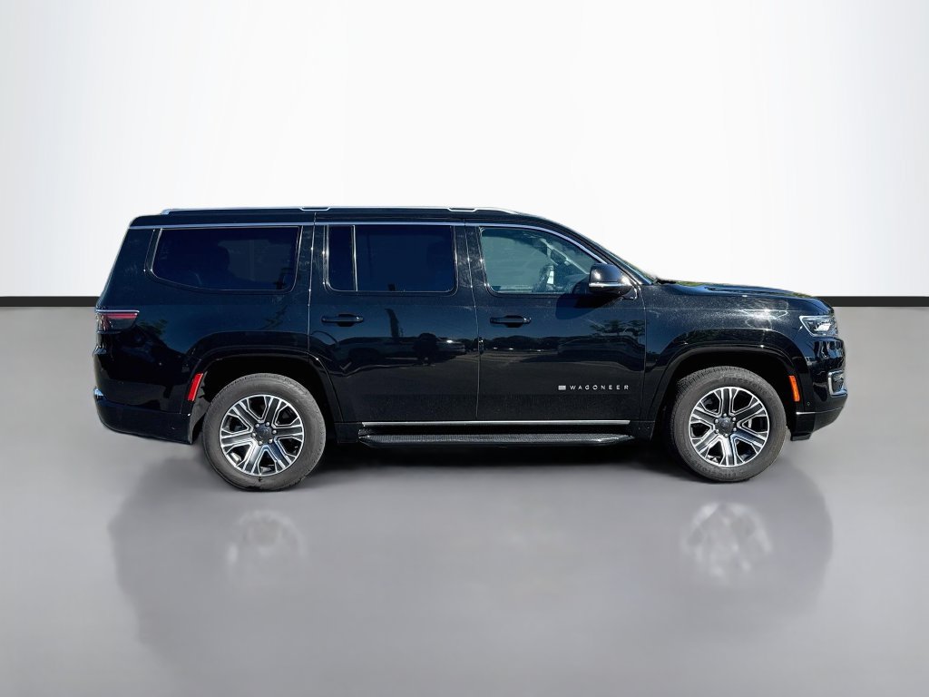 Used 2024 Jeep Wagoneer Series II RWD image 8