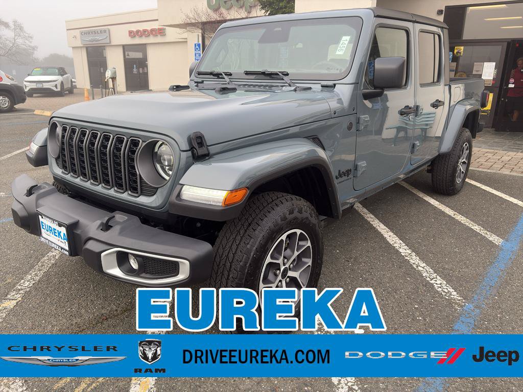 New 2026 Jeep Gladiator Sport