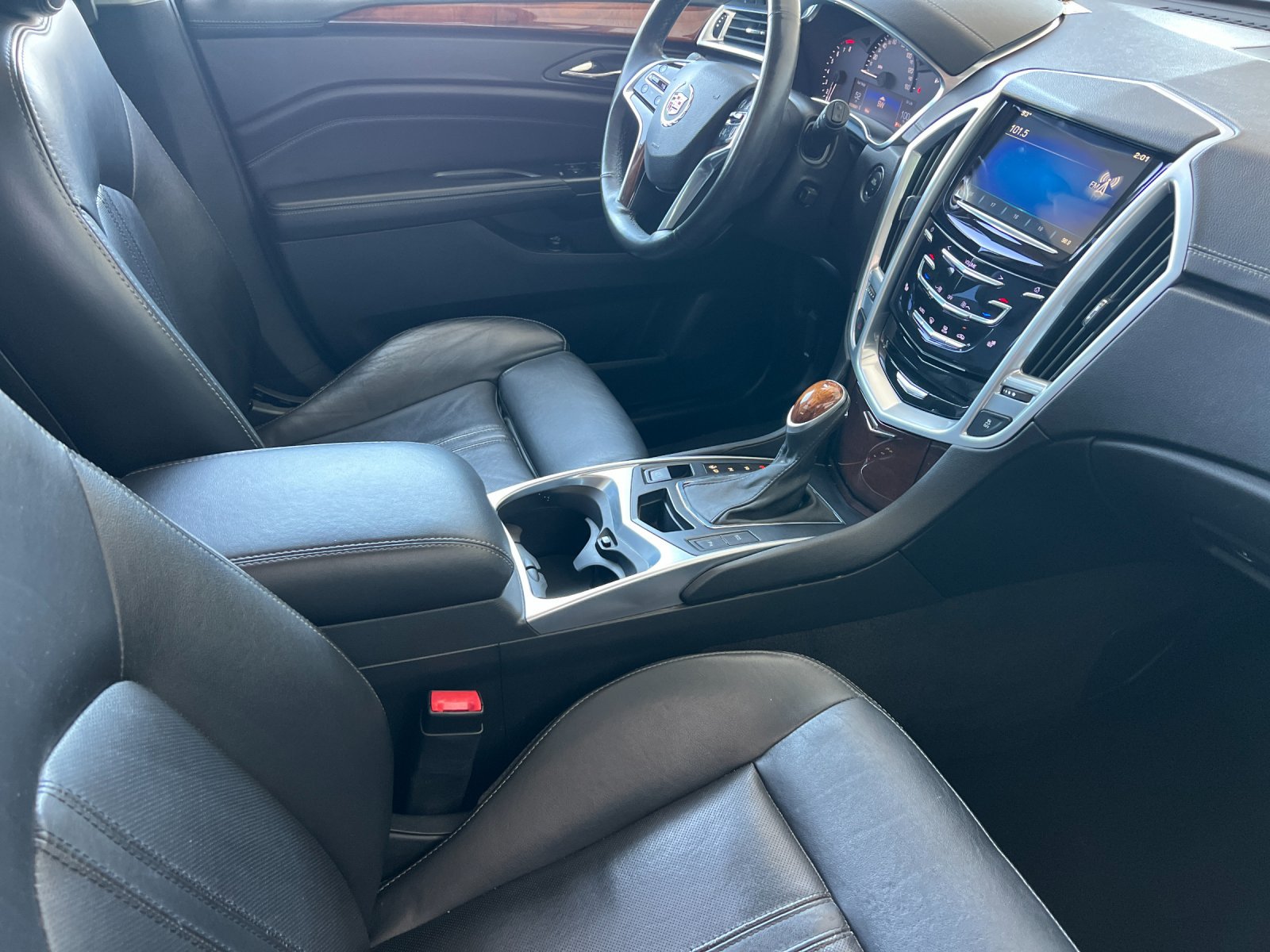 Used 2015 Cadillac SRX Luxury FWD image 15