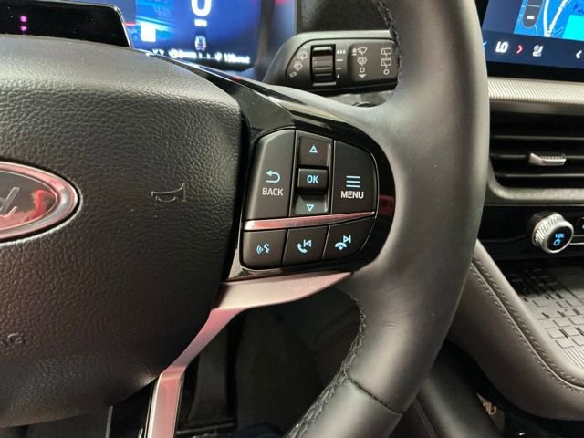 Used 2025 Ford Explorer Platinum RWD image 29