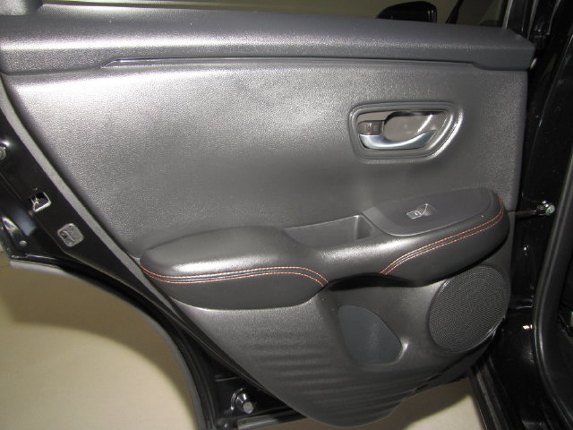 Certified 2026 Honda HR-V Sport image 35