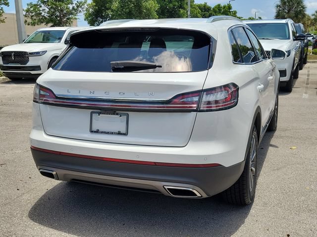 Certified 2022 Lincoln Nautilus FWD w/ Premium Package image 6