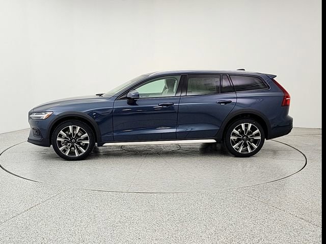 New 2026 Volvo V60 B5 Cross Country Ultra w/ Climate Package image 8