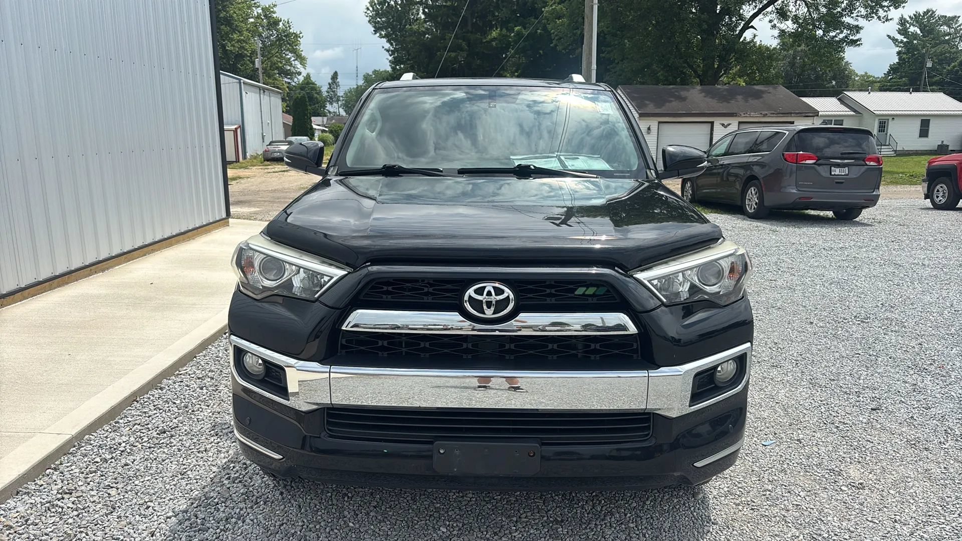 Used 2016 Toyota 4Runner Limited AWD/4WD image 10