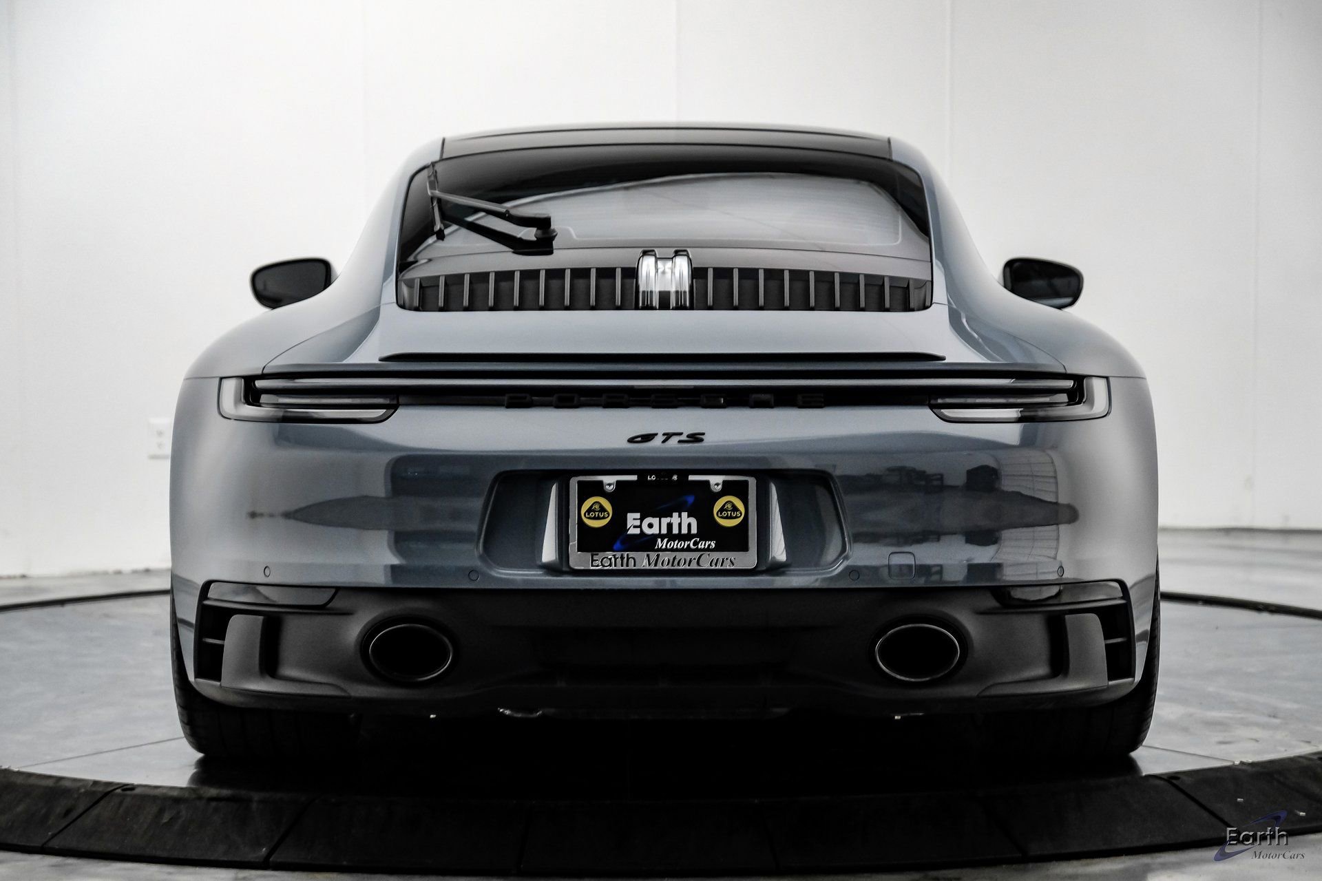 Used 2024 Porsche 911 Carrera GTS RWD image 12