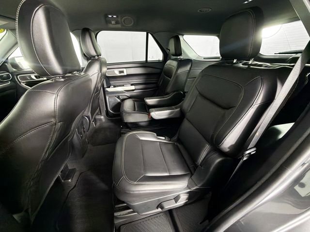 Used 2022 Ford Explorer XLT w/ Equipment Group 202A image 25