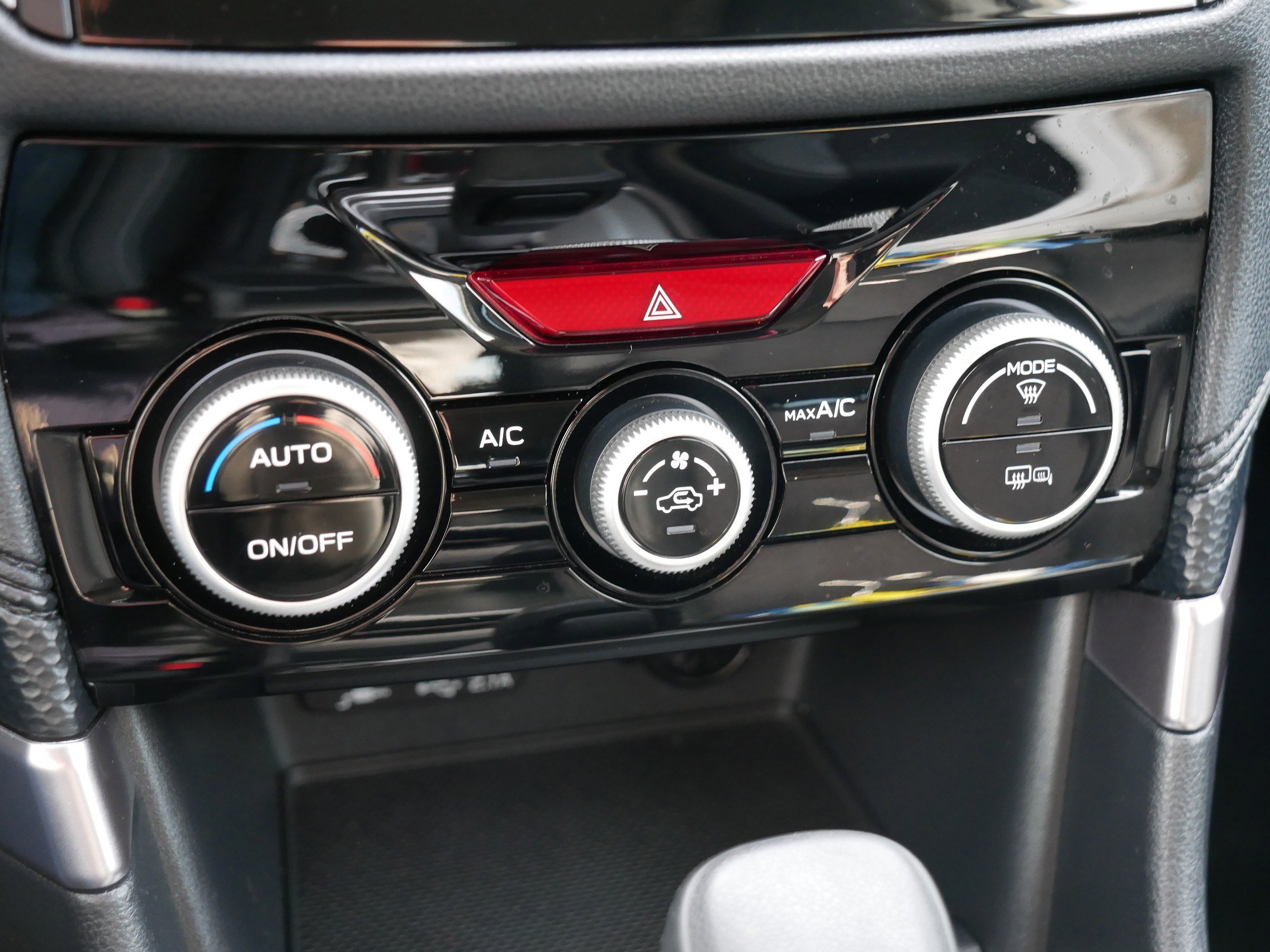 Used 2023 Subaru Forester Premium image 23