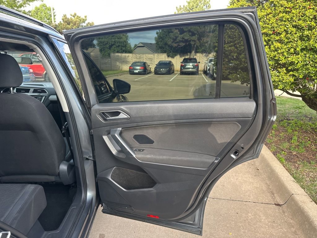 Used 2020 Volkswagen Tiguan S FWD image 14