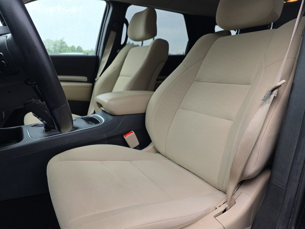 Used 2019 Dodge Durango SXT AWD/4WD image 16