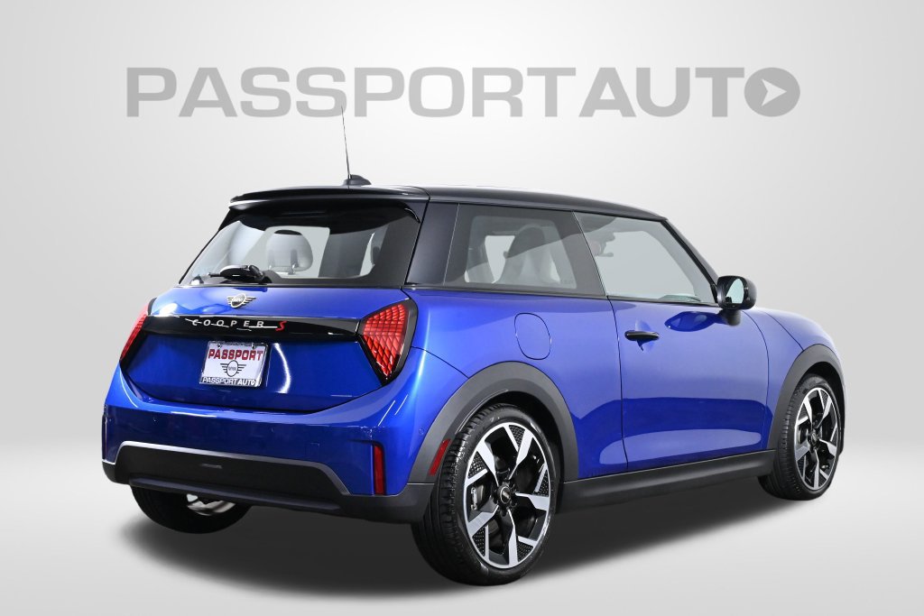 Certified 2026 MINI Cooper S FWD image 7