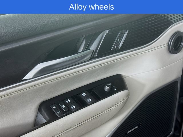 Used 2023 Jeep Wagoneer L 4WD image 22