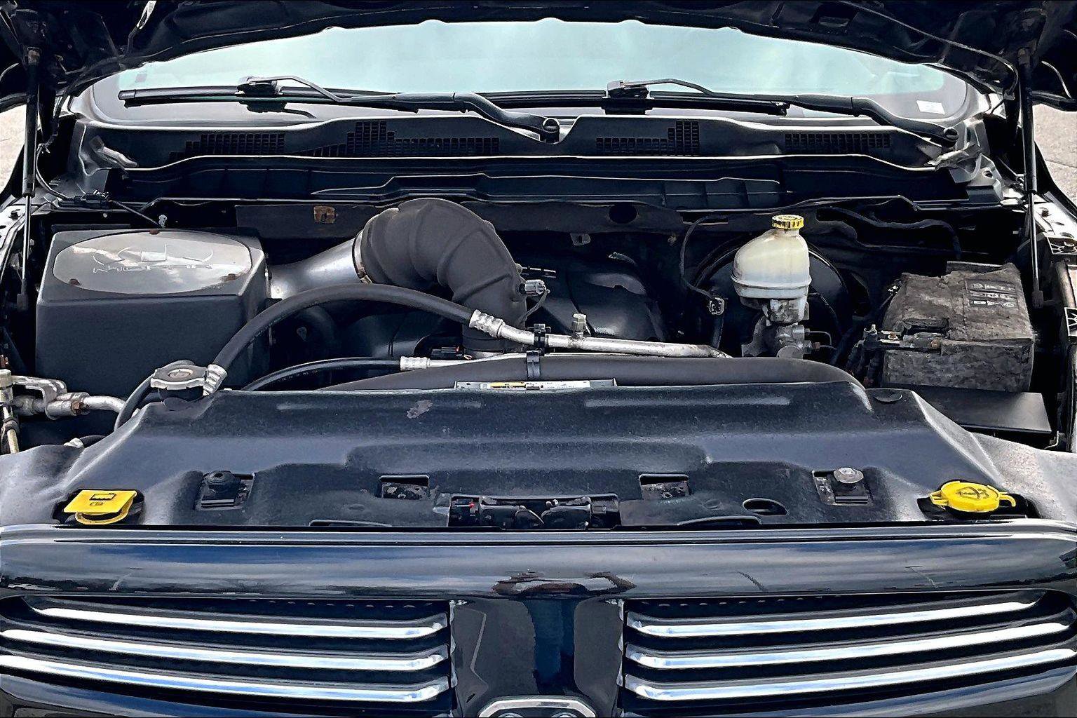 Used 2014 RAM 1500 Sport w/ Sport Premium Group image 11