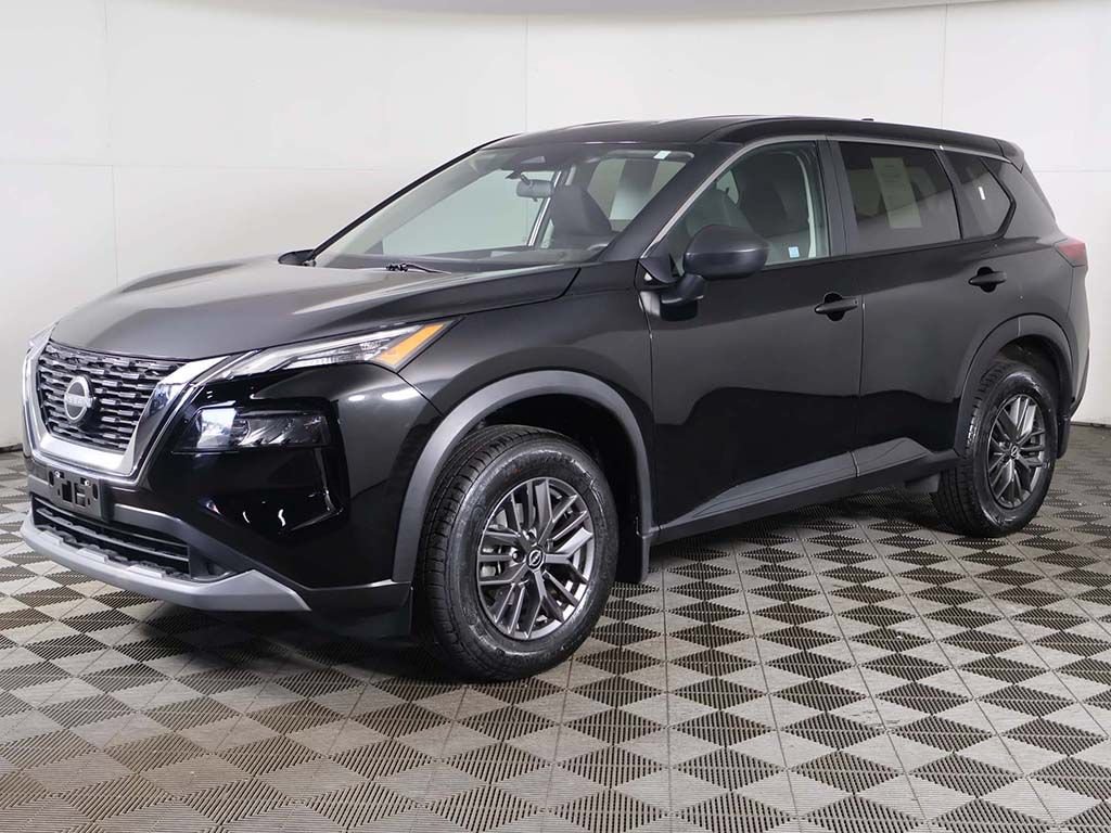 Used 2023 Nissan Rogue S AWD/4WD image 5