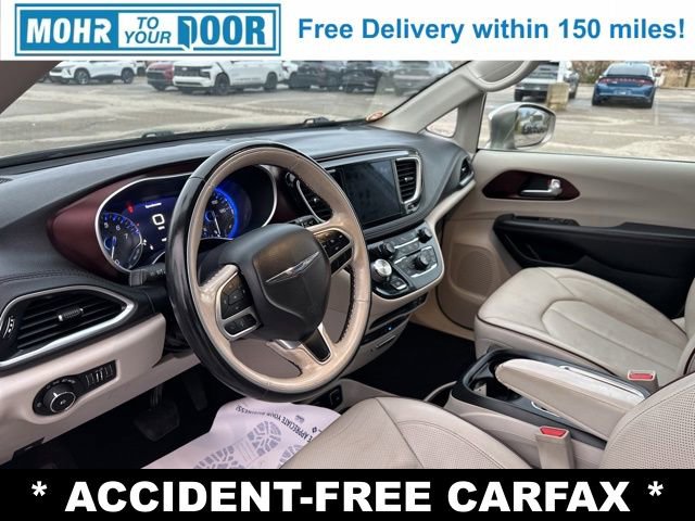 Used 2018 Chrysler Pacifica Limited image 13