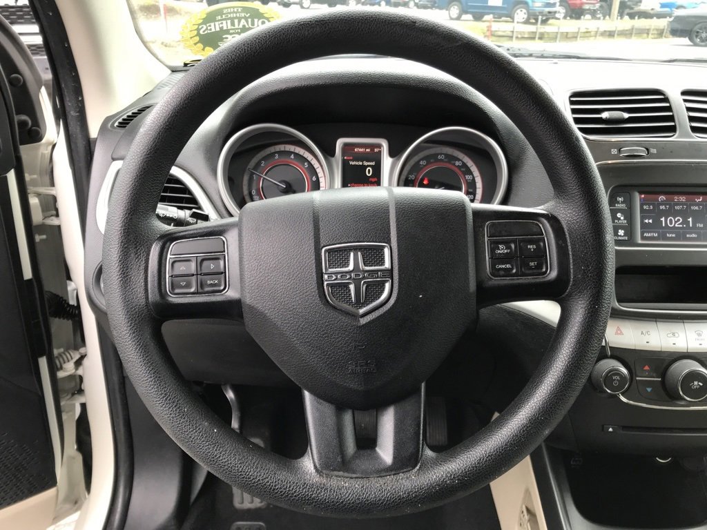 Used 2020 Dodge Journey SE image 12