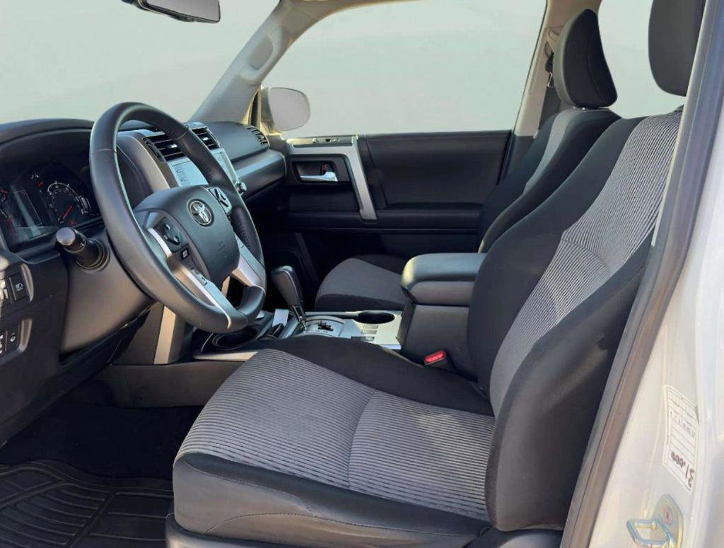 Used 2024 Toyota 4Runner SR5 AWD/4WD image 11